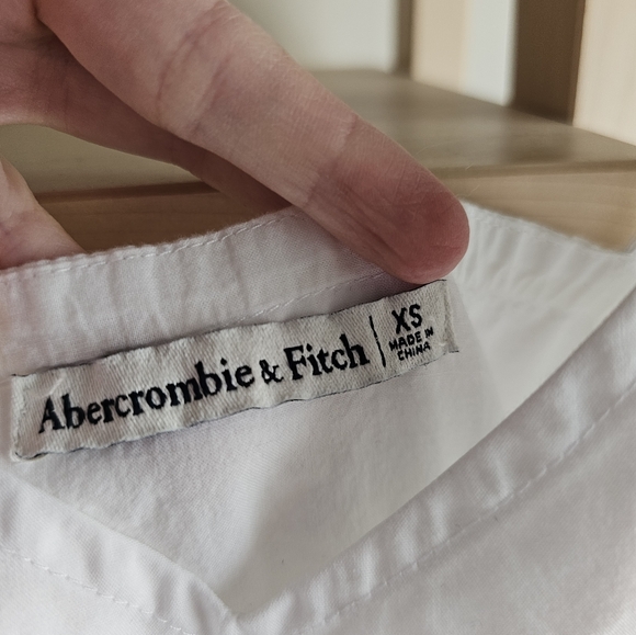 White Tiered Maxi dress with pockets - Picture 3 of 4